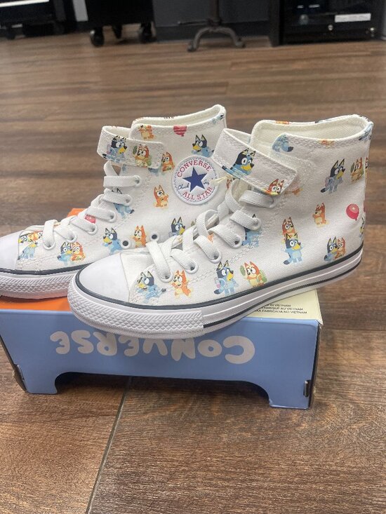 Converse Other - Converse Bluey Chuck Taylor High Tops Youth 2.5 NWT